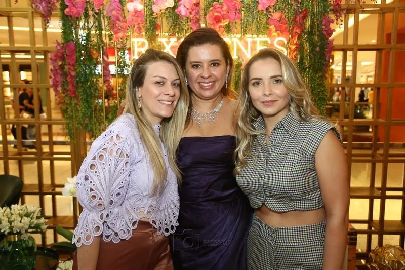 Ana Luyza Batista, Camila Ximenes e Priscila Maciel