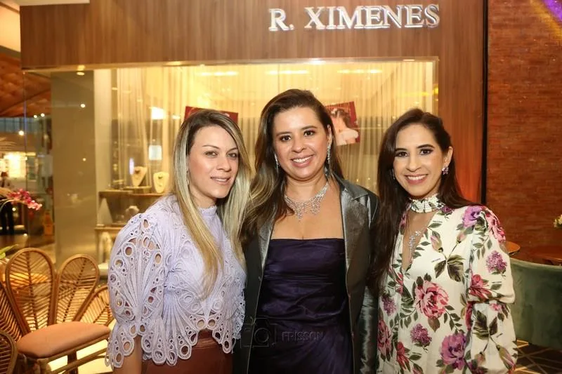 Ana Luyza, Camila e Caroline Ximenes