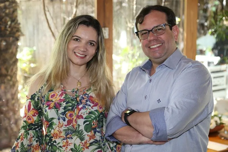Ana Julia da Costa e Rafael Bezerra