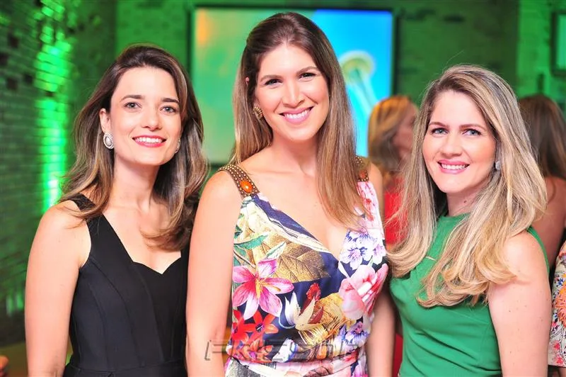 Ana Cecilia Vasconcelos, Ticiana de Paula e Lara Calado