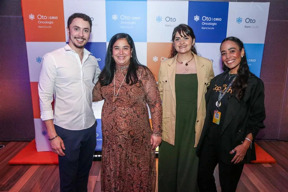 Andre Lira, Lara Pernambuco, Juliane Garcia e Ivina Sales