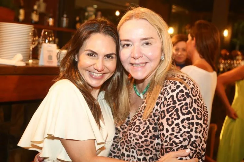 Adriana Queiroz e Sandra Fujita