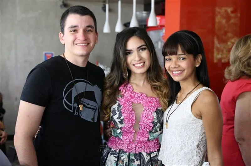 Felipe Torres, Natalia Alencar e Maria Ayres