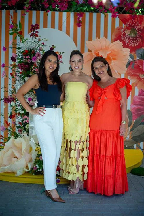 Camila Carvalho, Lina Ponte e Luiza Bandeira