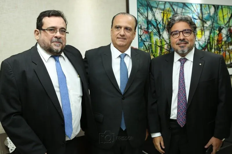 Carlos Otávio Bezerra, Max Câmara e Leandro Vasques