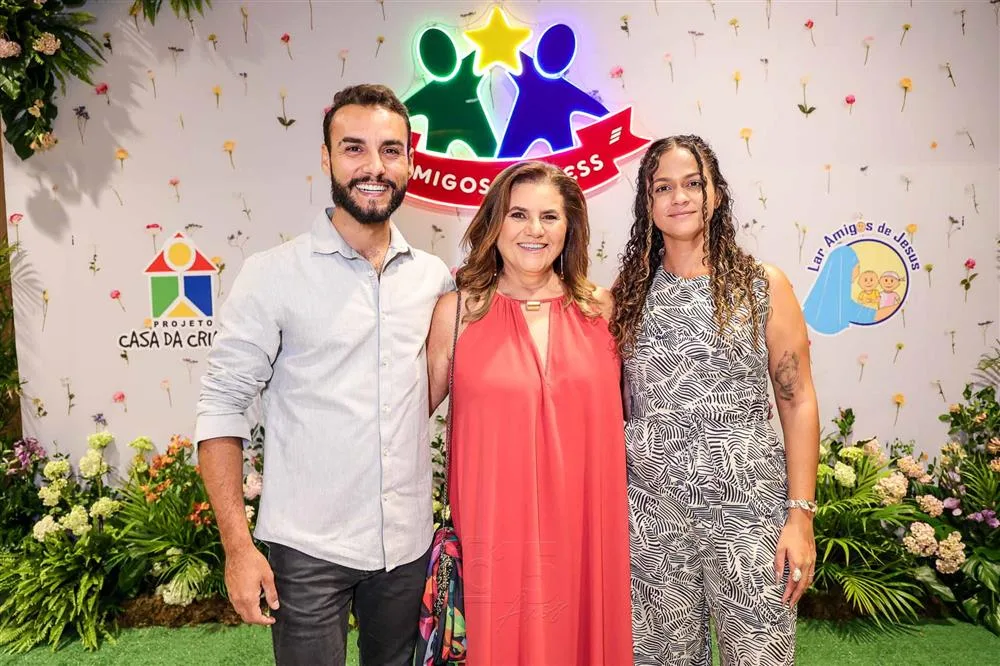 Bruno Calaça, Islane e Aila Verçosa