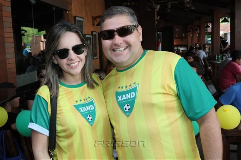 Aline e Carlos Henrique Veras