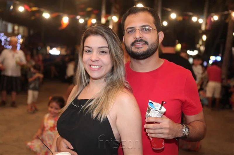 Dayane Araújo e Diogo Nogueira