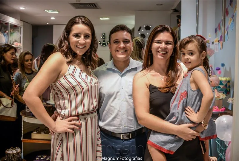 Thaty Mascarenhas, Érico Silveira, Denize Alencar e Emily Silveira