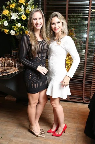 Andreza e Danielle Linhares