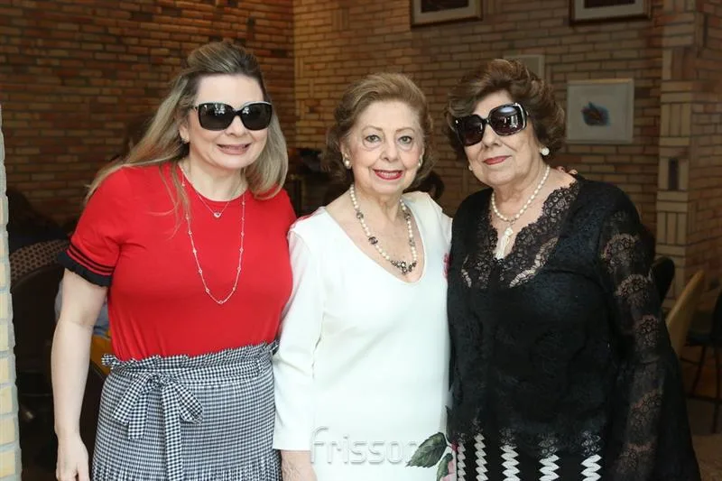 Ana Lúcia, Lúcia e Maria Dolores Pierre