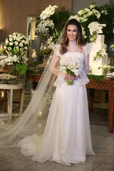 Carine Araújo