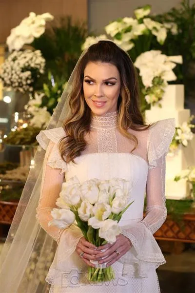 Carine Araújo