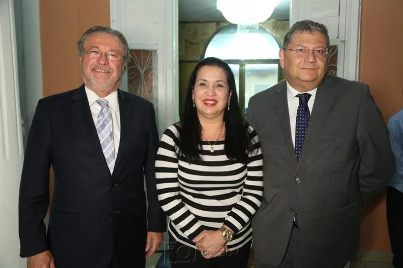 Candido Albuquerque, Christiane e Hélio Leitão