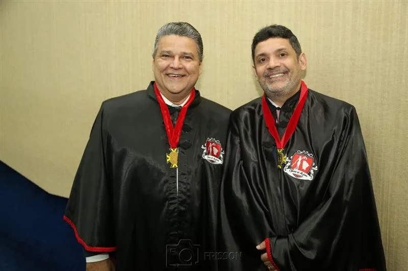 Colombo Cialdini e Bruno Queiroz