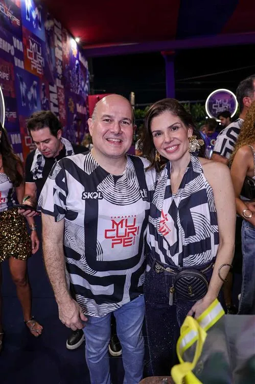 Carol e Roberto Claudio Bezerra