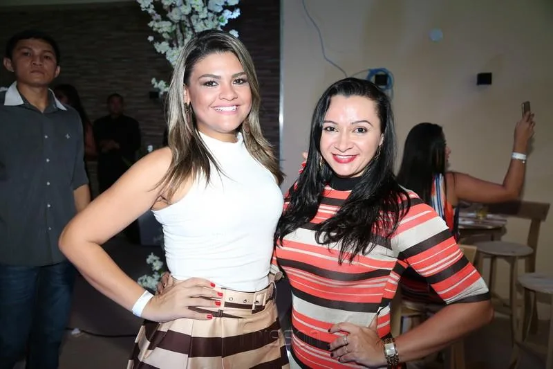 Cris Pontes e Franciane Leal