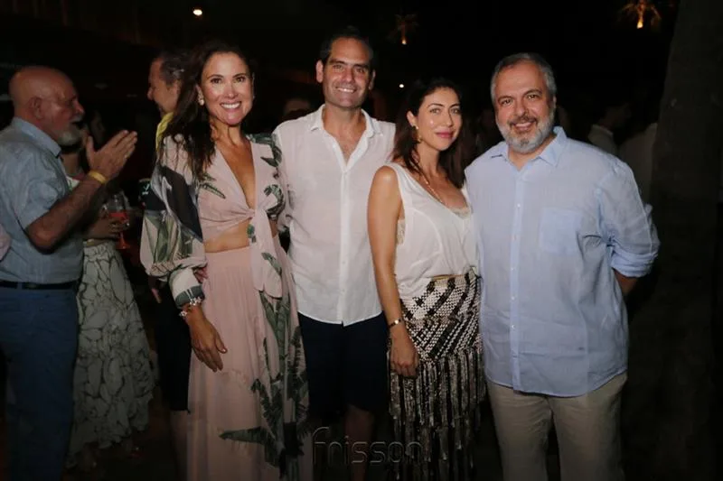Carol Bassi, Caio Campos, Ana Cristina e Tarso Melo