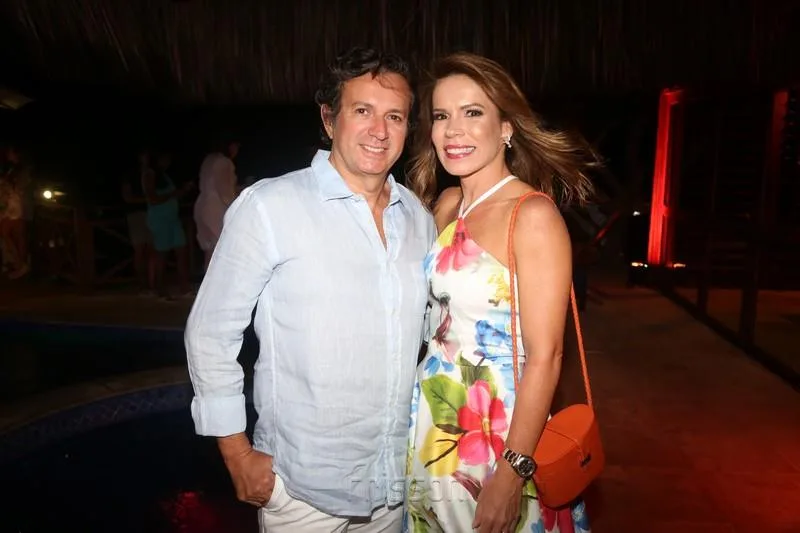 Aderaldo e Maira Silva