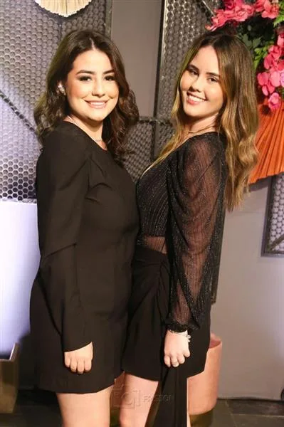 Amanda Bessa e Lara Ribeiro