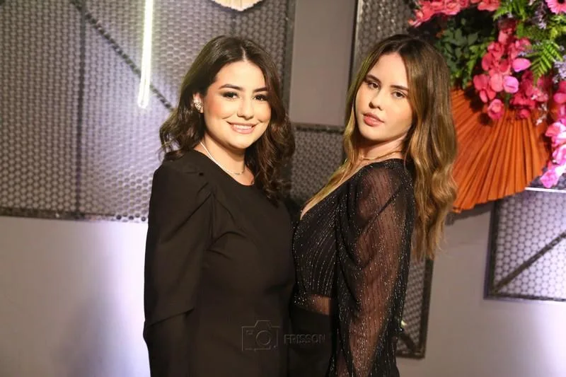Amanda Bessa e Lara Ribeiro