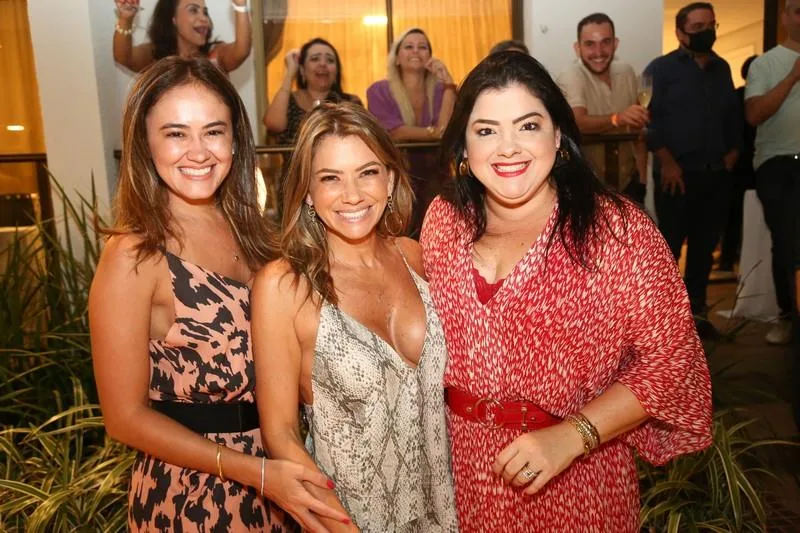 Bia Bezerra, Vanessa Queirós e Viviane Almada