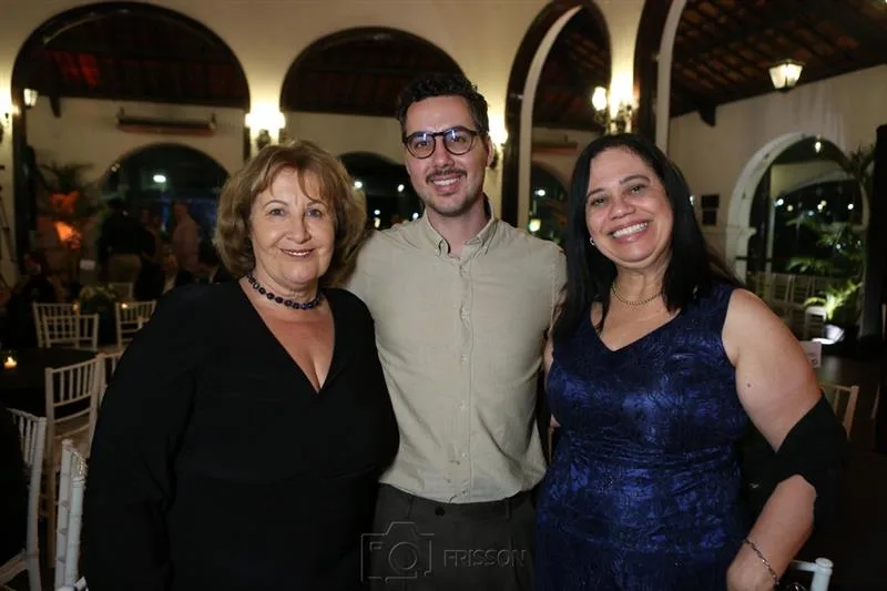 Annette de Castro, Thomas Reeves e Milene Pereira