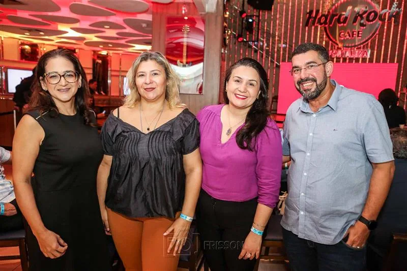 Amanda Nóbrega, Mariana Muniz, Ludmila Urbano e Gentil Barreira