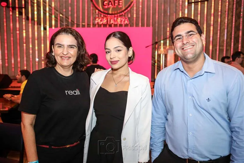 Ana Mariano, Lais Vitoriano e Pedro Soldon