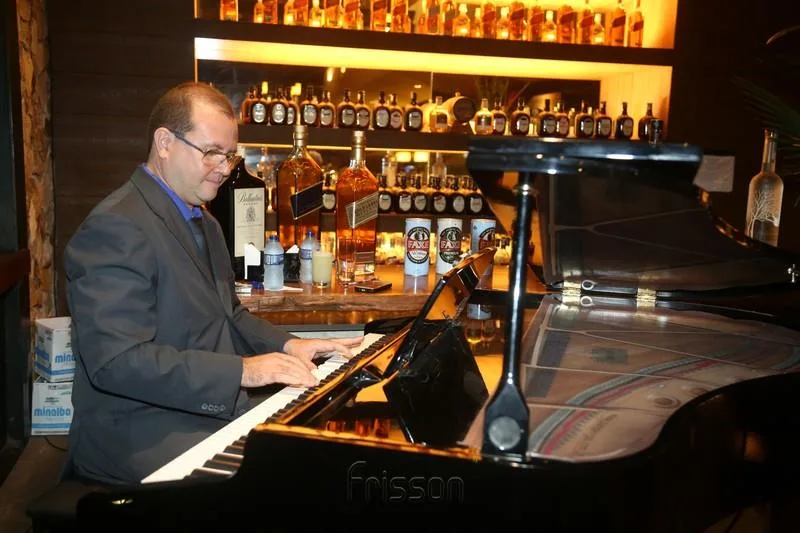 Jantar à Fernando Torquatto