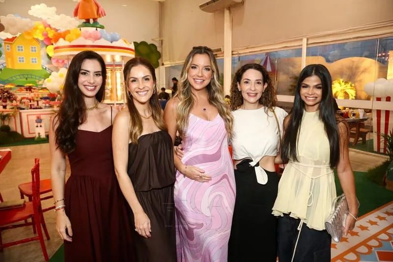 Aniversário de Maria Macedo