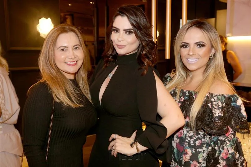 Aracy Caetano, Dzrre e Adrissia Cavalcante