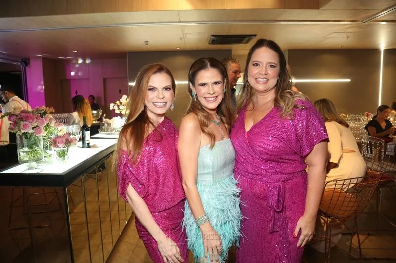 Adriana Praxedes, Niedja Bezerra e Luciana Colares
