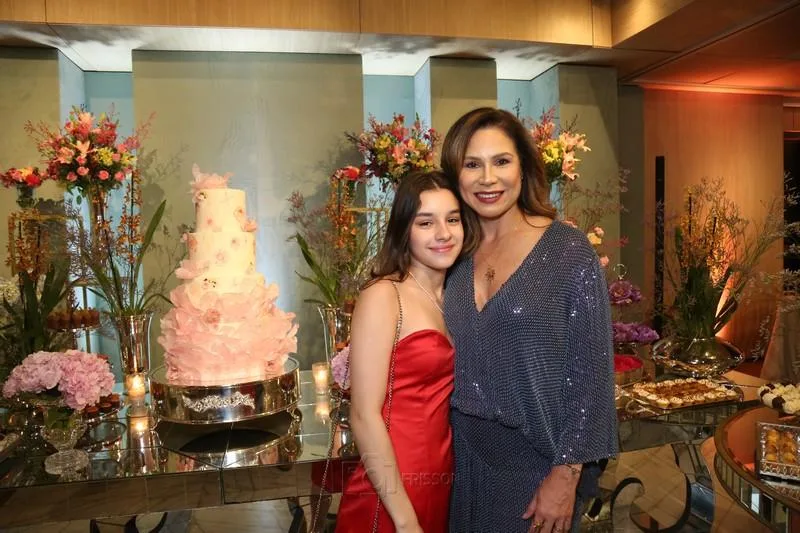 Amanda e Ingrid Feitosa