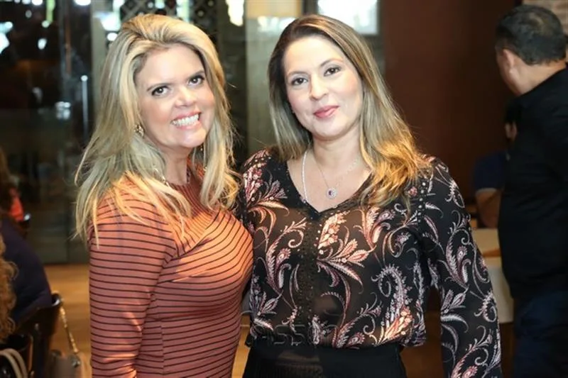 Valeska Rolim e Deborah Nibon