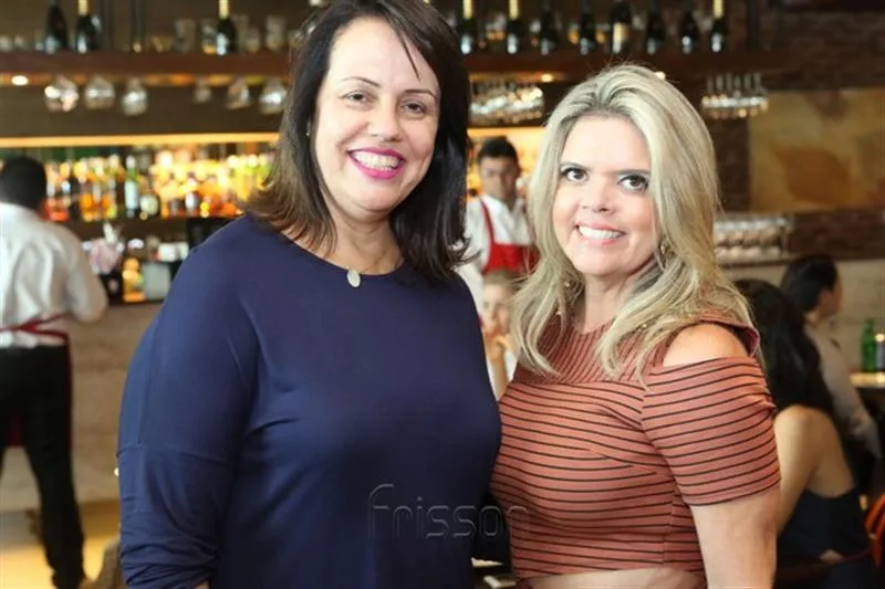 Isabel Gomide e Valeska Rolim