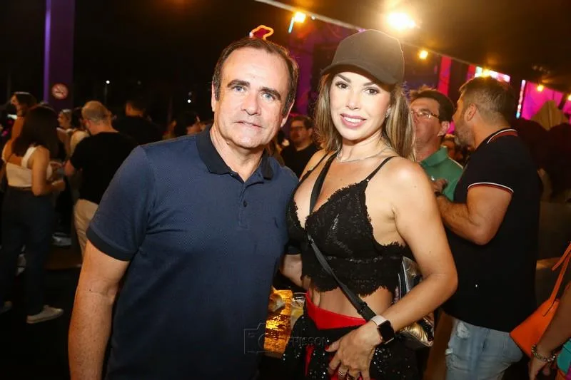 Afonso Neto e Daniele Cordeiro