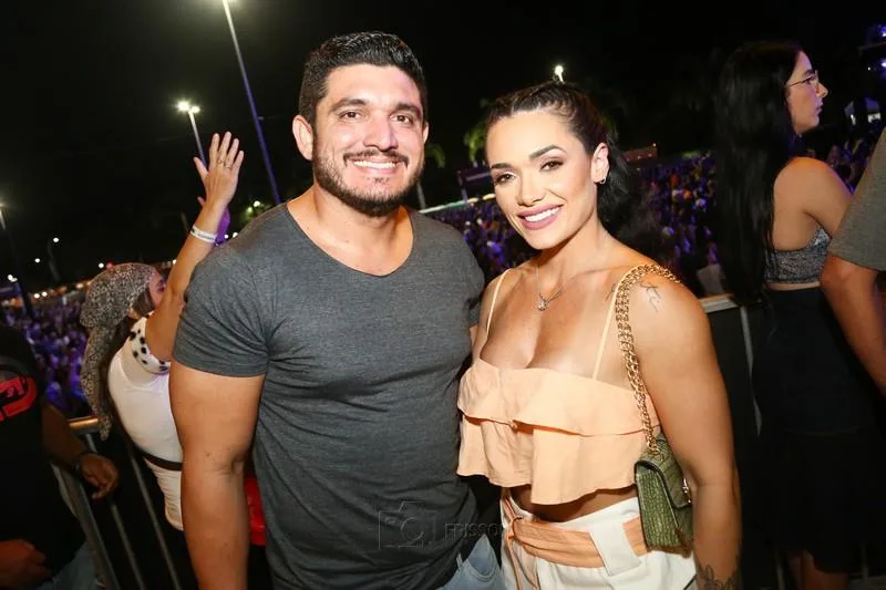 Ailton Maciel e Luriane Furtado