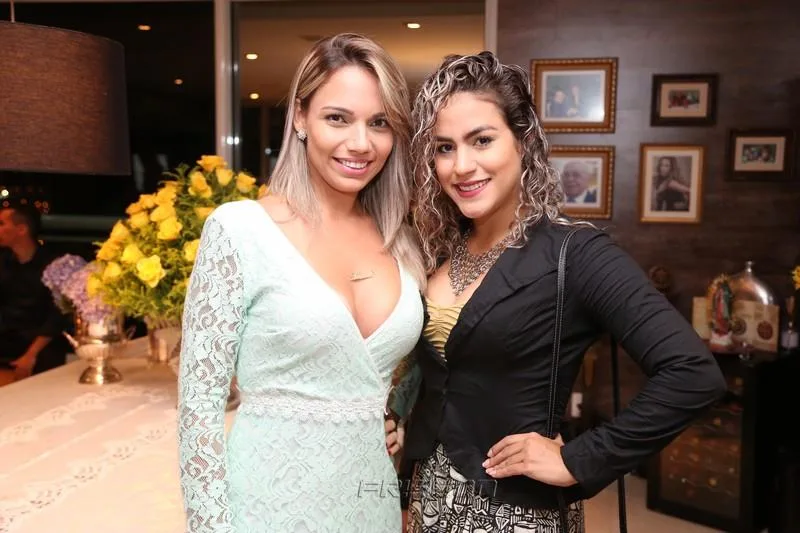 Amanda Medeiros e Leninha Leite