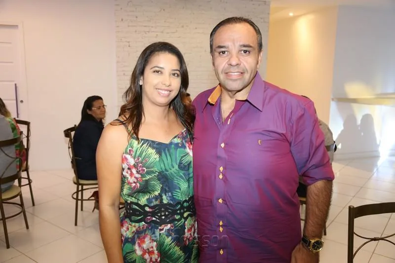 Claudiane Alcantara e Elves Carlos