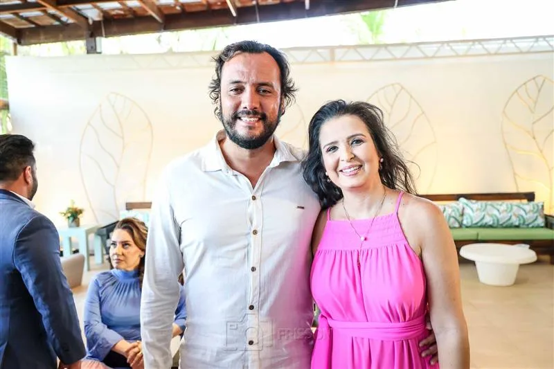 Abrovane e Daniella Gonçalves