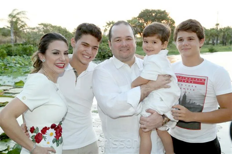 Adriana, Otávio Filho, Otávio Queiroz, Constantino e Edson