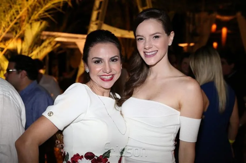 Adriana Queiroz e Paula Sampaio