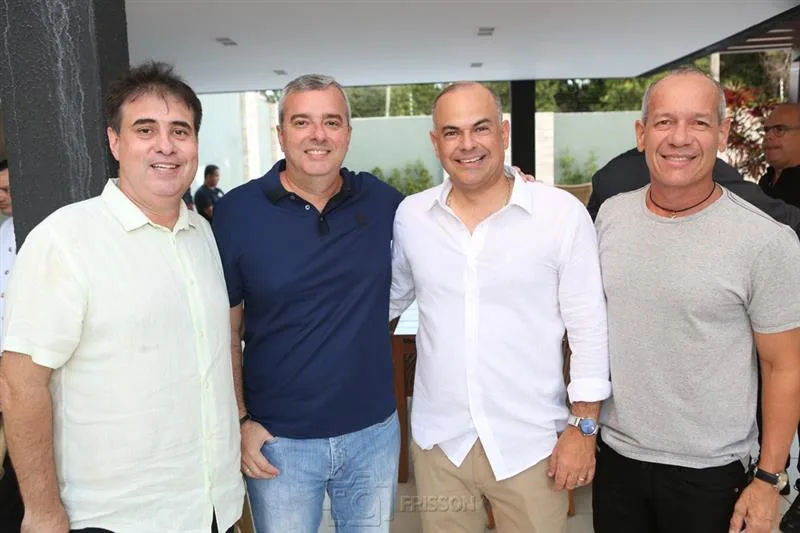 Adolfo Oliveira, Paulo Hernando, Gustavo Menezes e Beto Cavalcante