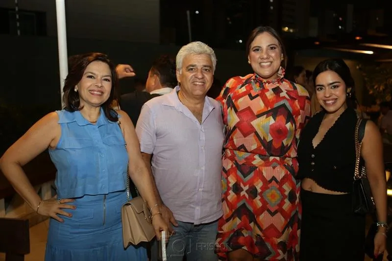 Ana Maria, Eliezer Petri, Fernanda Cunha e Flavia Petri