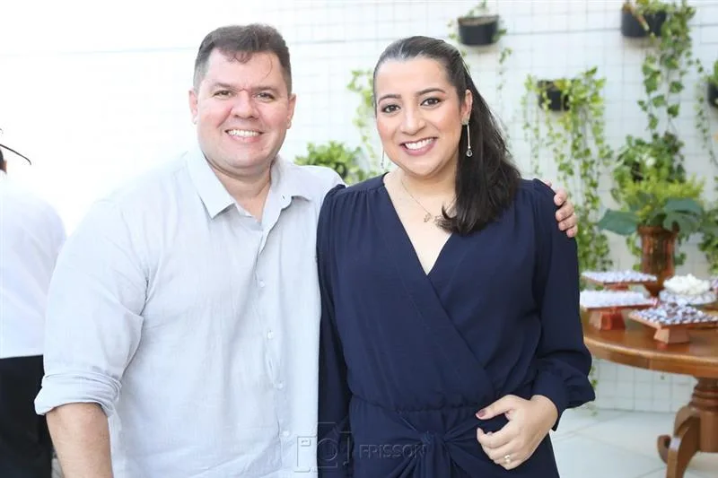 Assis e Maria Isabel Bastos