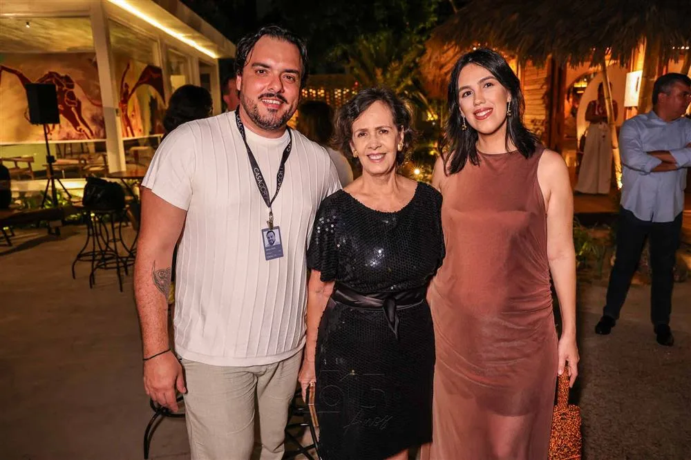 Diego Costa, Neuma e Carolina Figueiredo