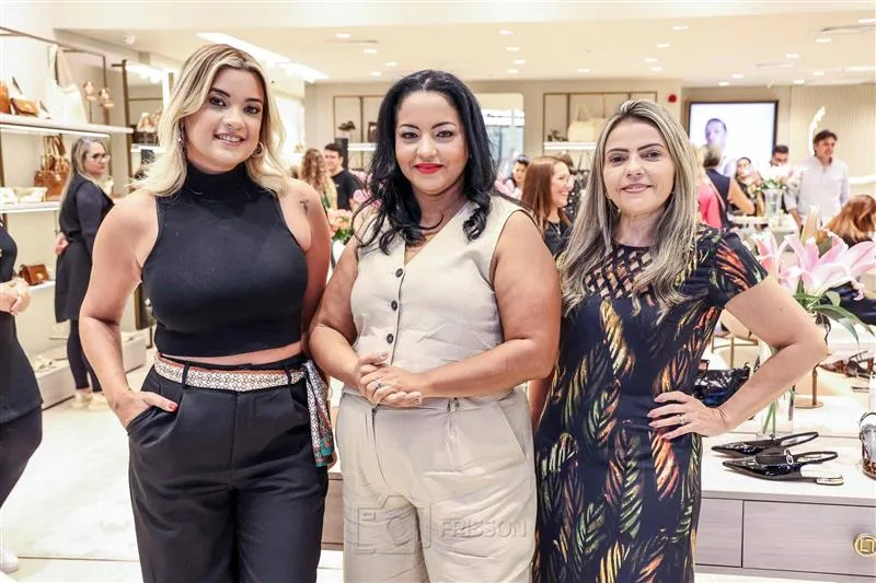 Cláudia Albuquerque, Betânia Paz e Nadielle Holanda