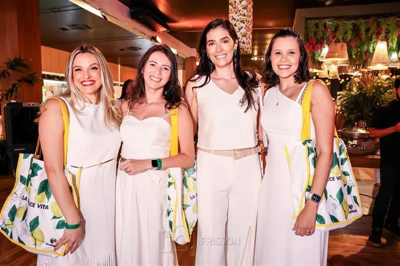 Andressa Fontes, Janaina Bezerra, Liana Quinderé e Adriana Sampaio