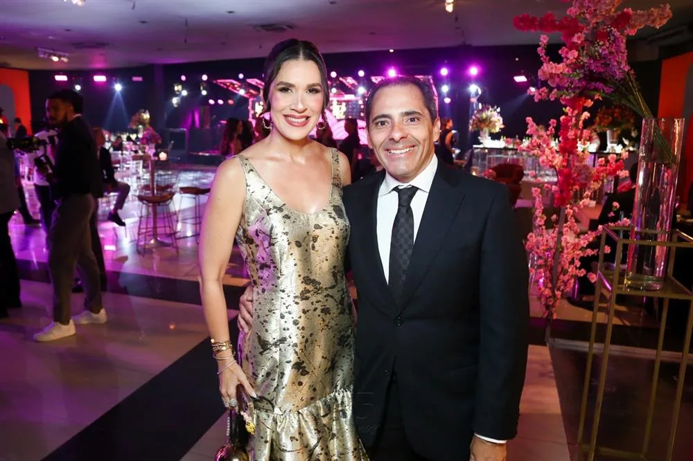 Giuliana Botelho e Atilla Fernandes
